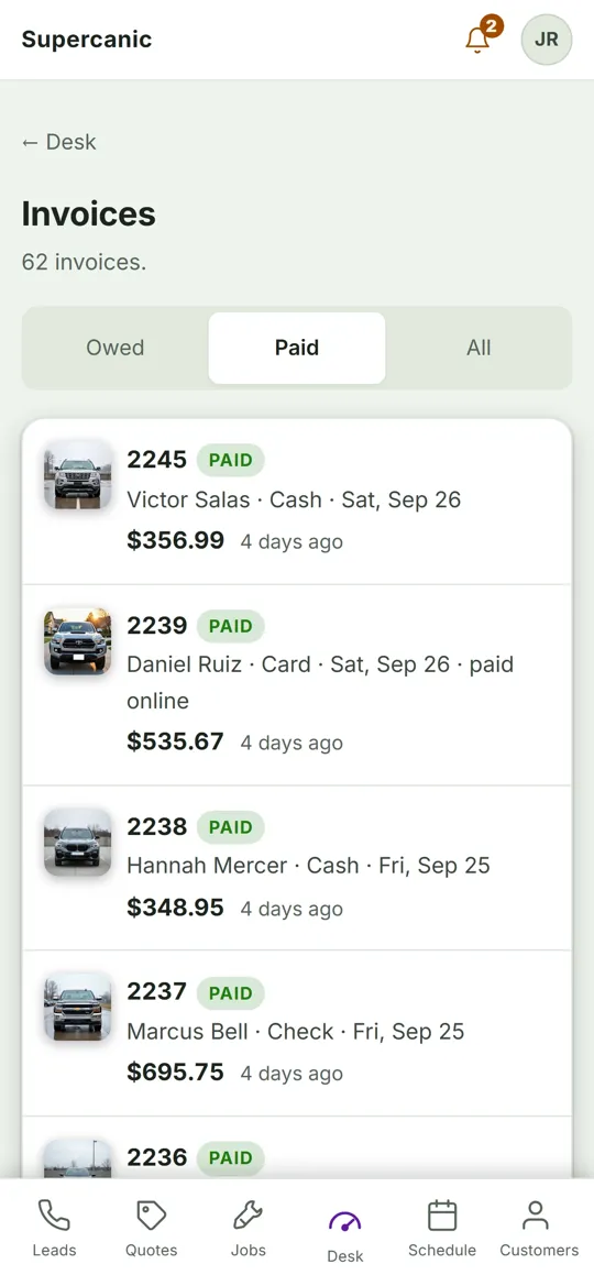 Paid invoices in Shop Desk on a phone, each with the car, the customer and the amount